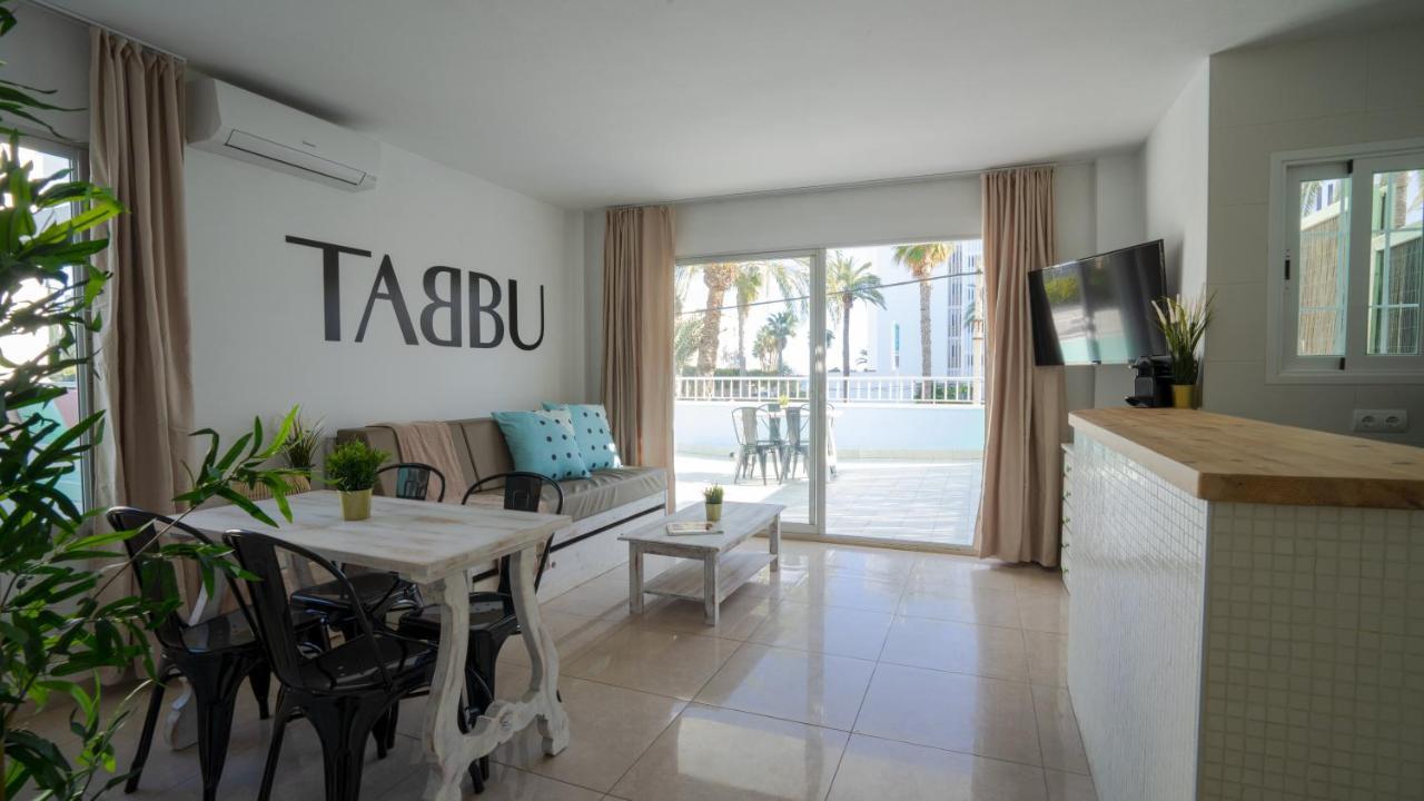 Tabbu Ibiza Apartments プラヤ・デン・ボッサ エクステリア 写真