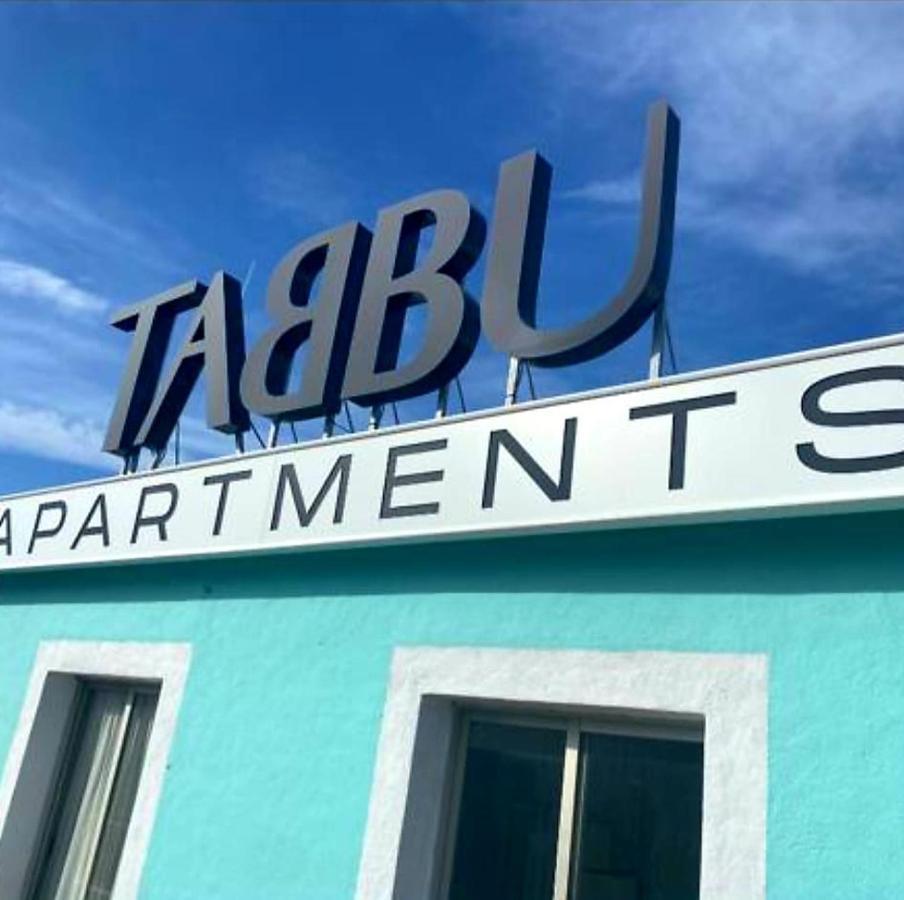 Tabbu Ibiza Apartments プラヤ・デン・ボッサ エクステリア 写真
