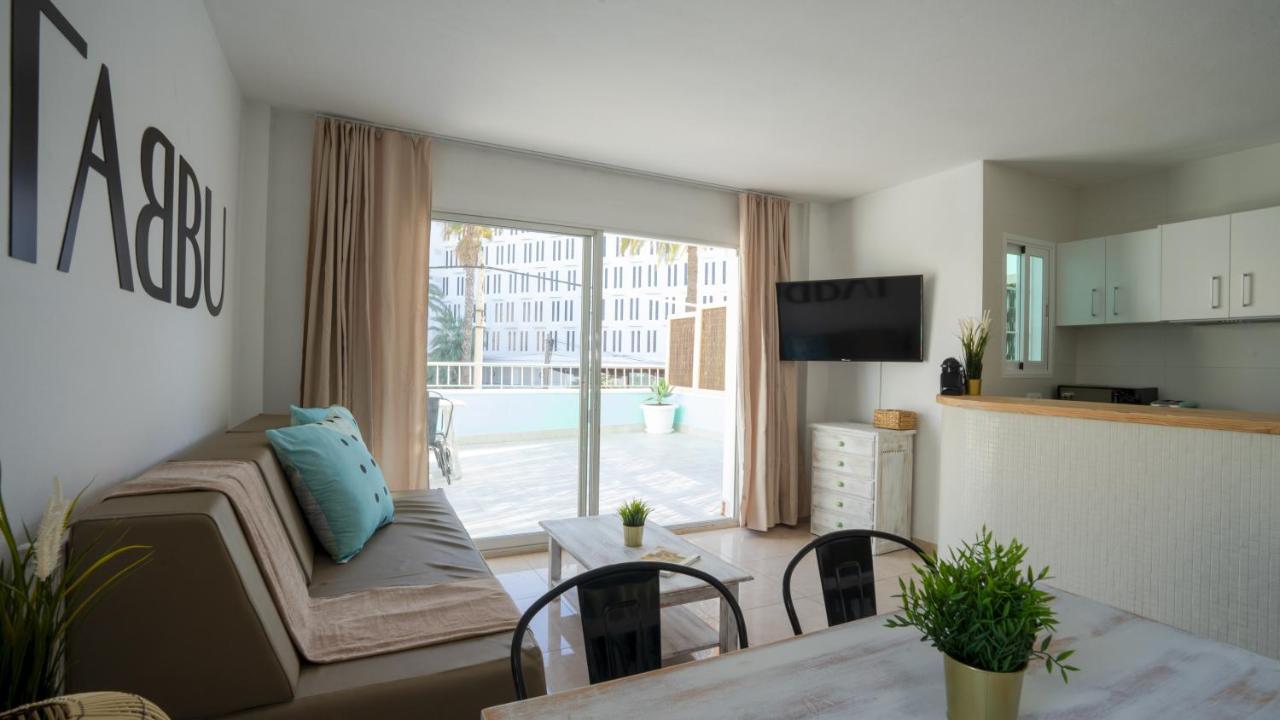 Tabbu Ibiza Apartments プラヤ・デン・ボッサ エクステリア 写真