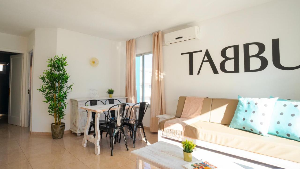 Tabbu Ibiza Apartments プラヤ・デン・ボッサ エクステリア 写真