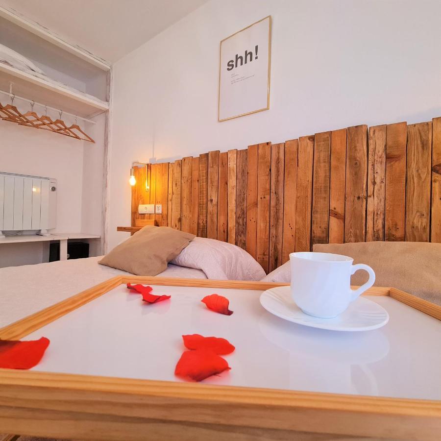 Tabbu Ibiza Apartments プラヤ・デン・ボッサ エクステリア 写真
