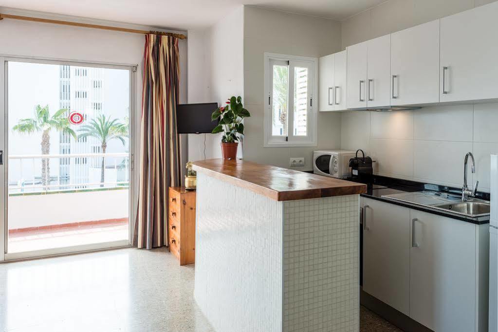 Tabbu Ibiza Apartments プラヤ・デン・ボッサ エクステリア 写真